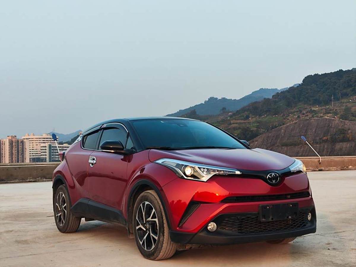 豐田 C-HR  2020款 2.0L 領先版圖片