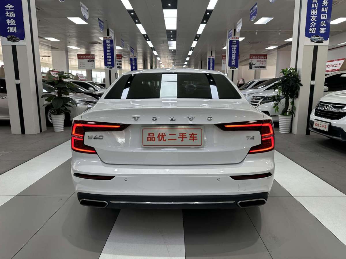 2021年05月沃爾沃 S60L  2021款 T4 智逸豪華版