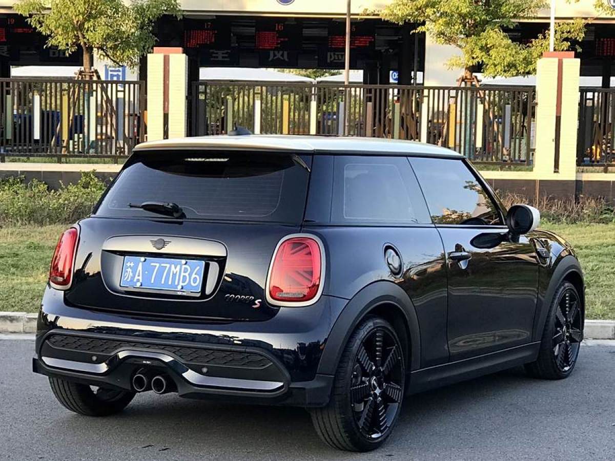 2023年9月MINI MINI  2023款 2.0T COOPER S CABRIO 執(zhí)迷特別版