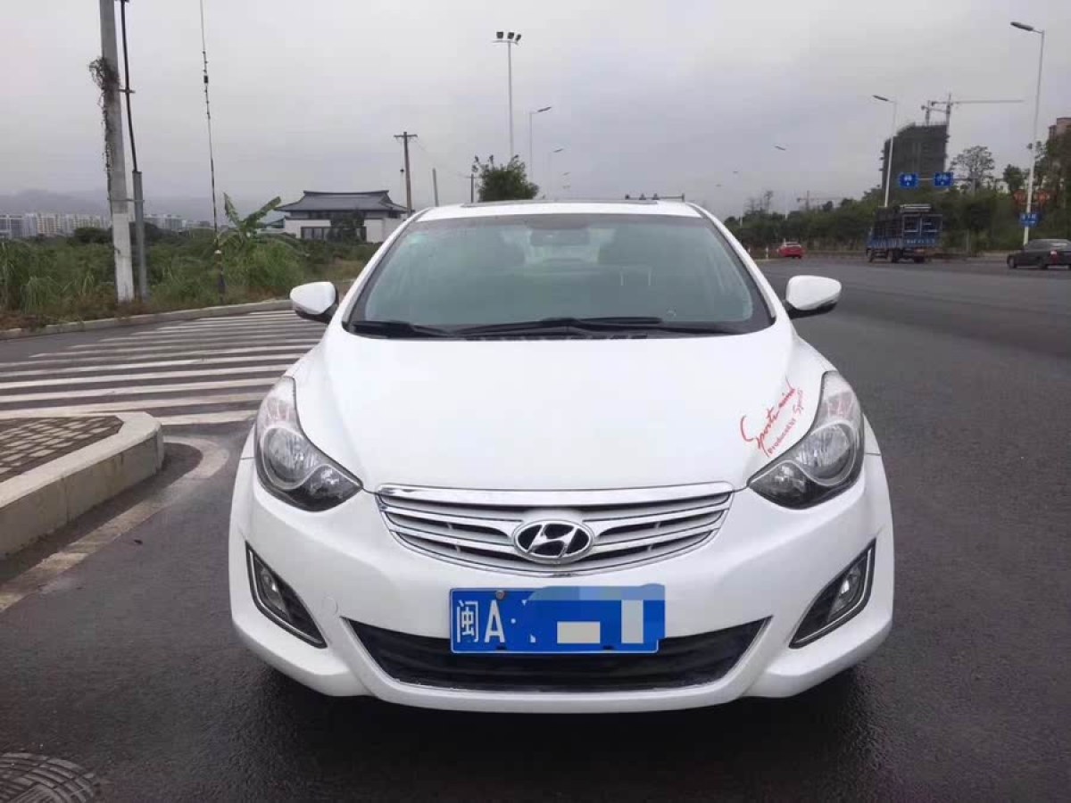 現(xiàn)代 朗動  2013款 1.6L 自動領(lǐng)先型圖片