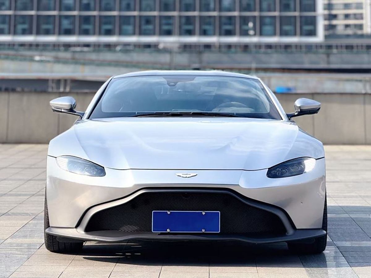 阿斯頓·馬丁 V8 Vantage  2024款 4.0T V8 Coupe圖片