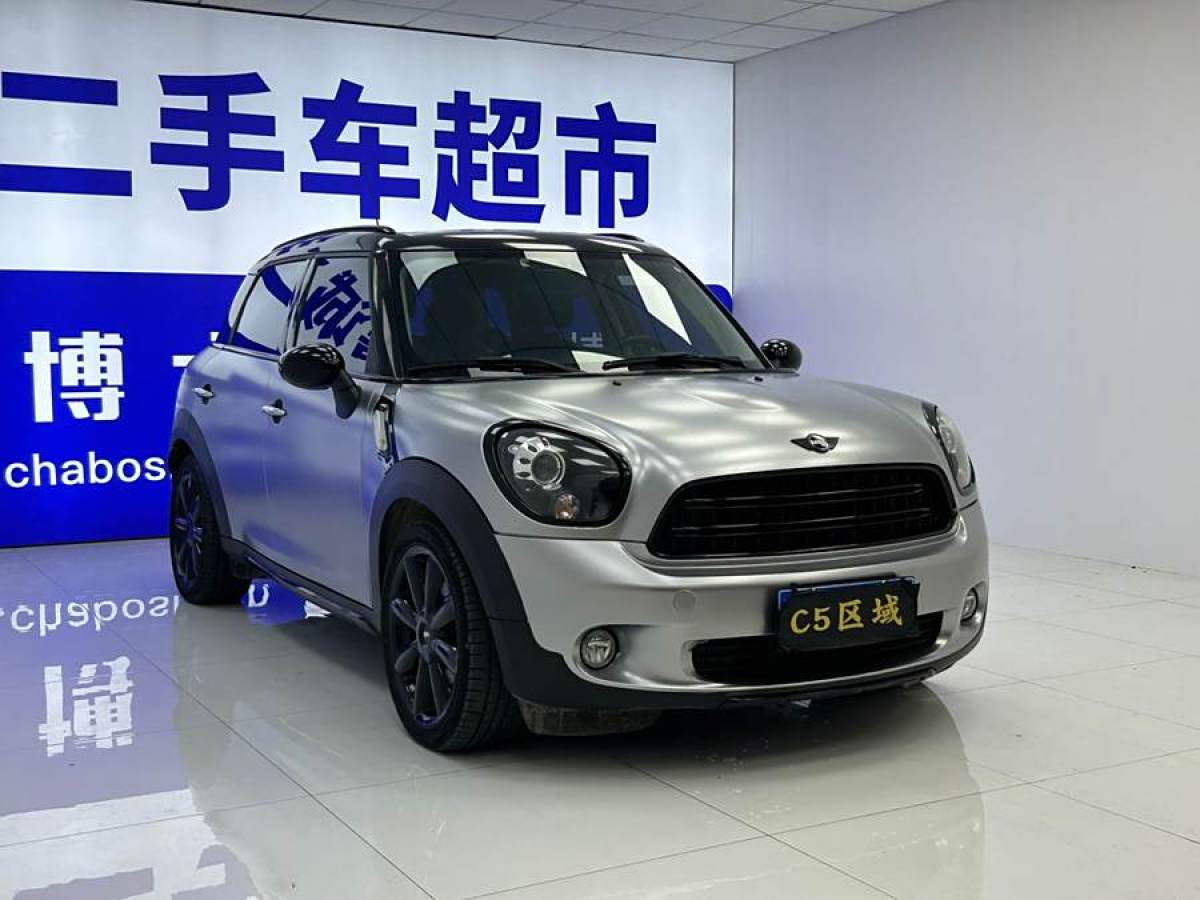 MINI COUNTRYMAN  2016款 1.6T COOPER ALL4 Excitement裝備控圖片