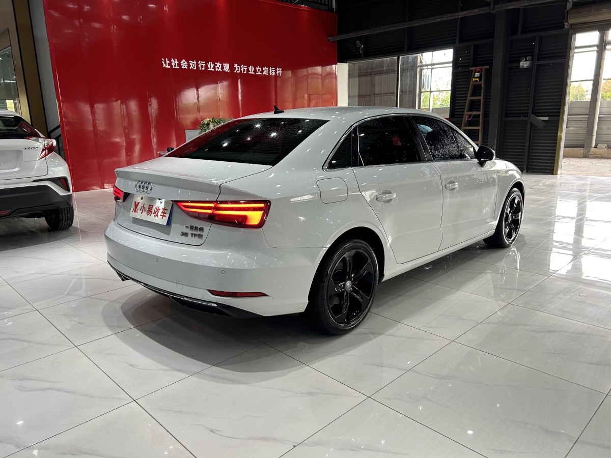 奧迪 奧迪A3  2019款 Limousine 35 TFSI 進(jìn)取型 國V圖片