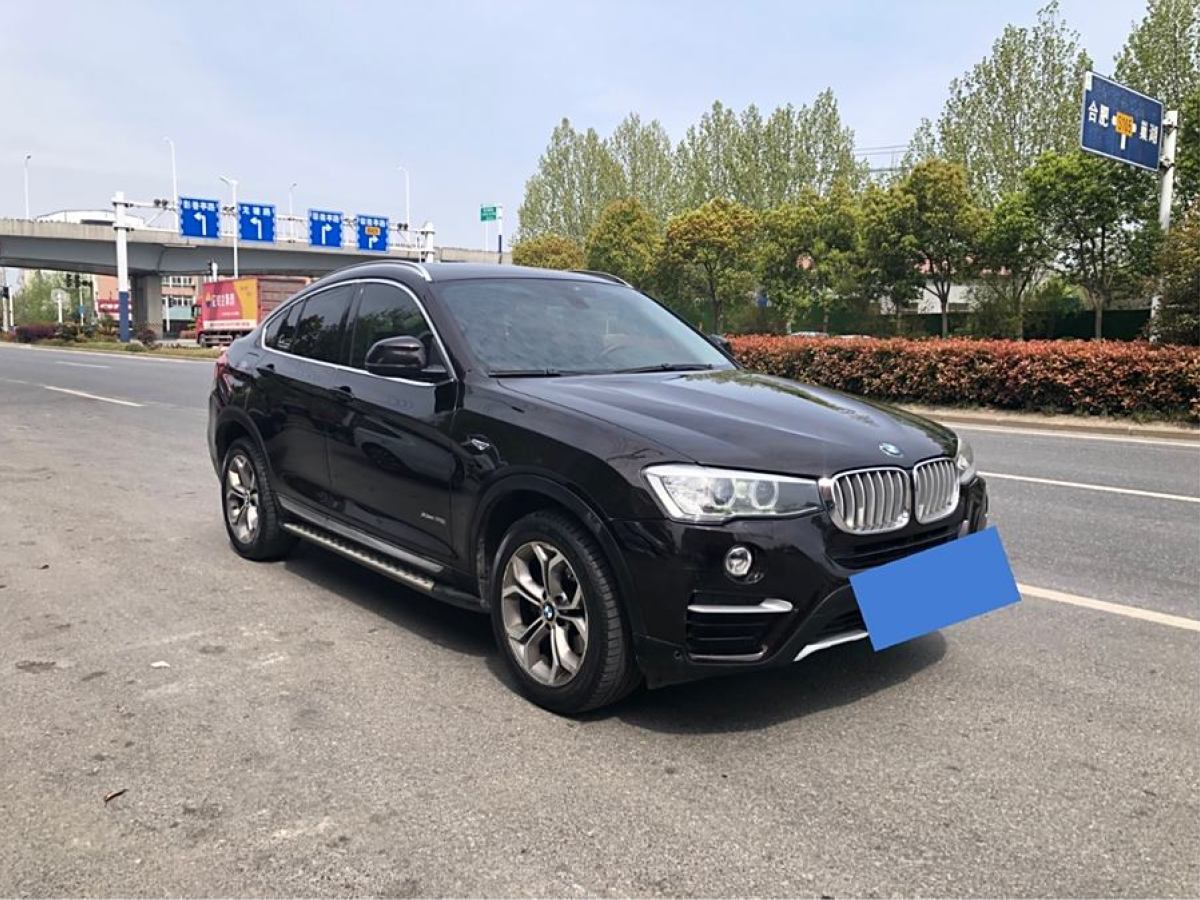 寶馬 寶馬X4  2014款 xDrive20i X設(shè)計(jì)套裝圖片