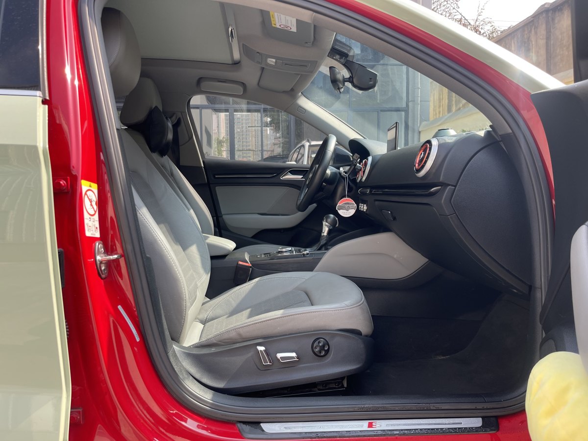 奧迪 奧迪A3  2019款 Limousine 35 TFSI 時(shí)尚型 國(guó)VI圖片