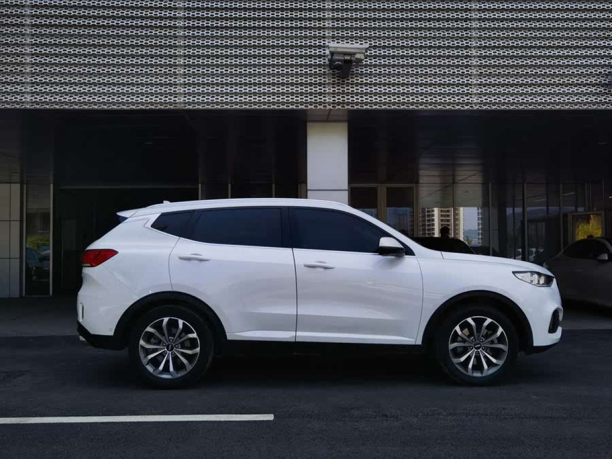 WEY VV5  2019款  升級(jí)款 2.0T 四驅(qū)旗艦型 國(guó)VI圖片
