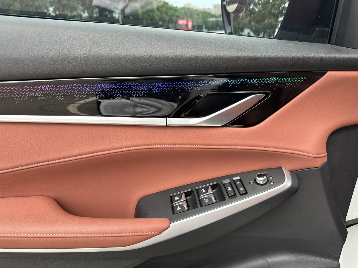 長安 CS75 PLUS  2024款 第三代 冠軍版 1.5T 智駕勁航型圖片