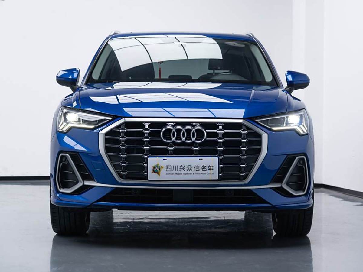 2020年5月奧迪 奧迪Q3  2019款  40 TFSI 時尚動感型