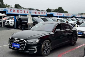 奥迪A6L 奥迪 改款 45 TFSI quattro 臻选动感型