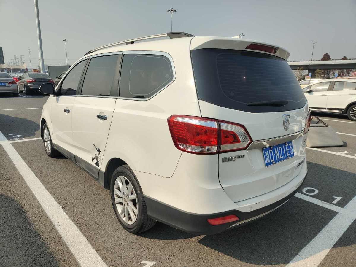 寶駿 730  2014款 1.5L 手動舒適型 7座圖片