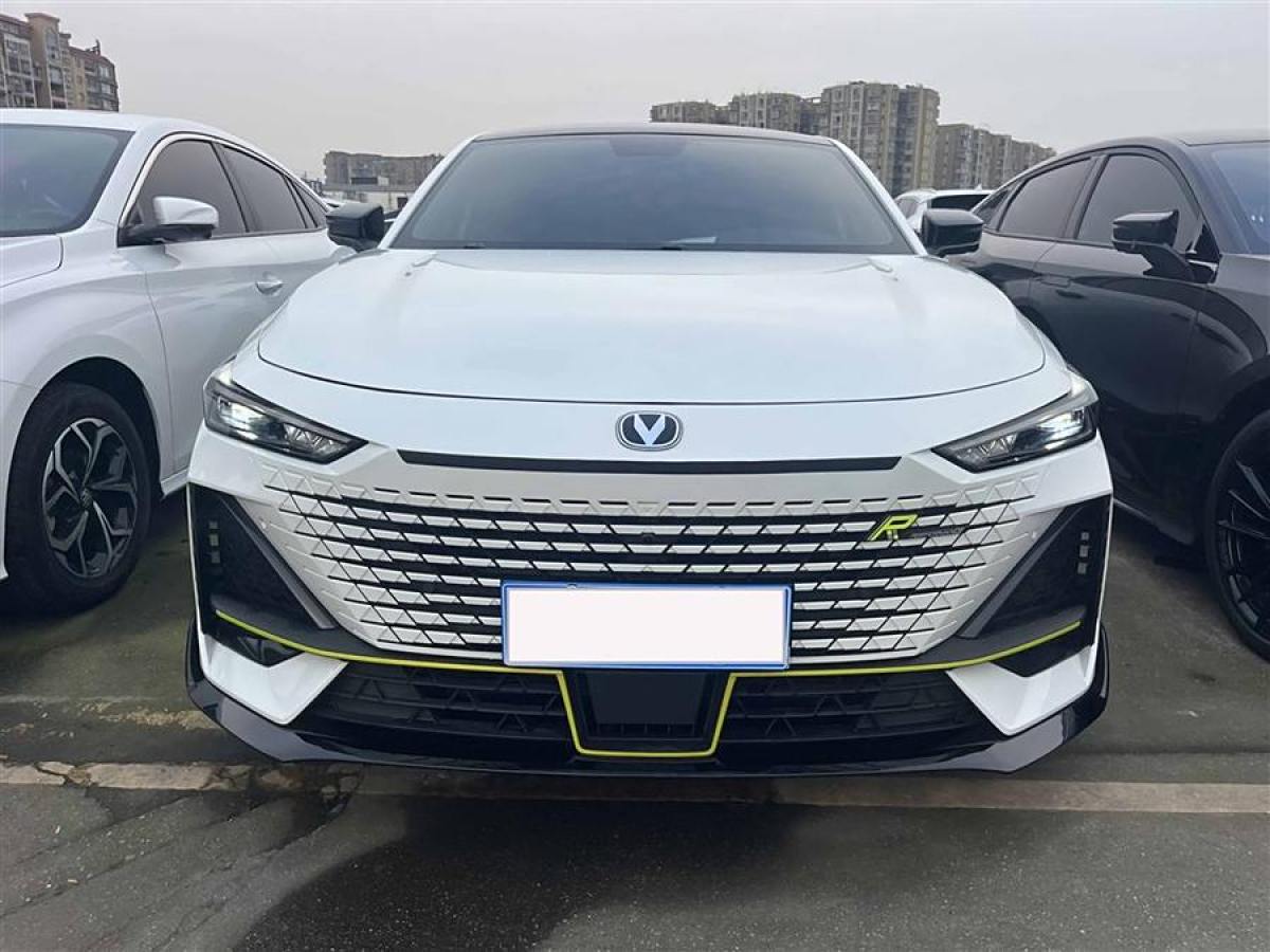 長安 長安UNI-V  2022款 1.5T 運動版圖片