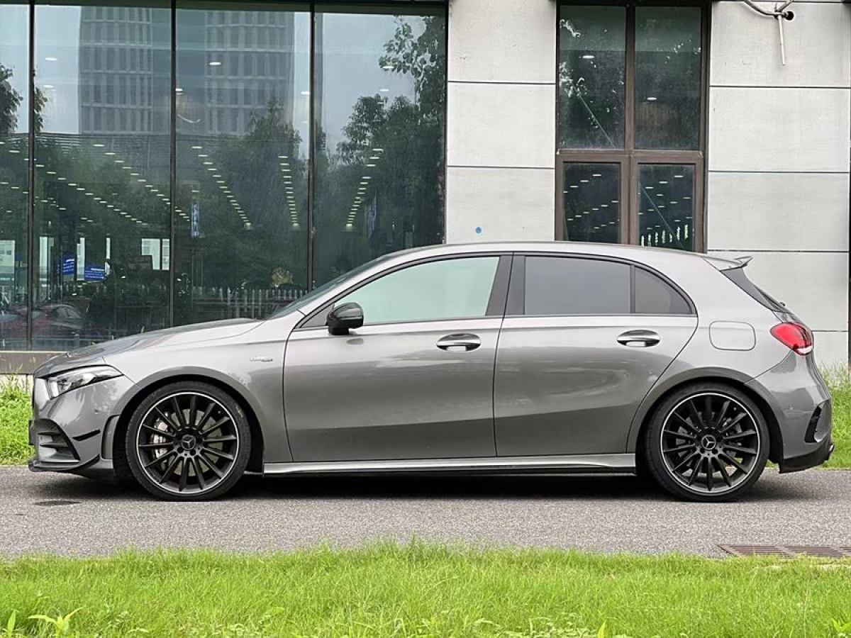 奔馳 奔馳A級AMG  2020款 改款 AMG A 35 4MATIC 先型特別版圖片