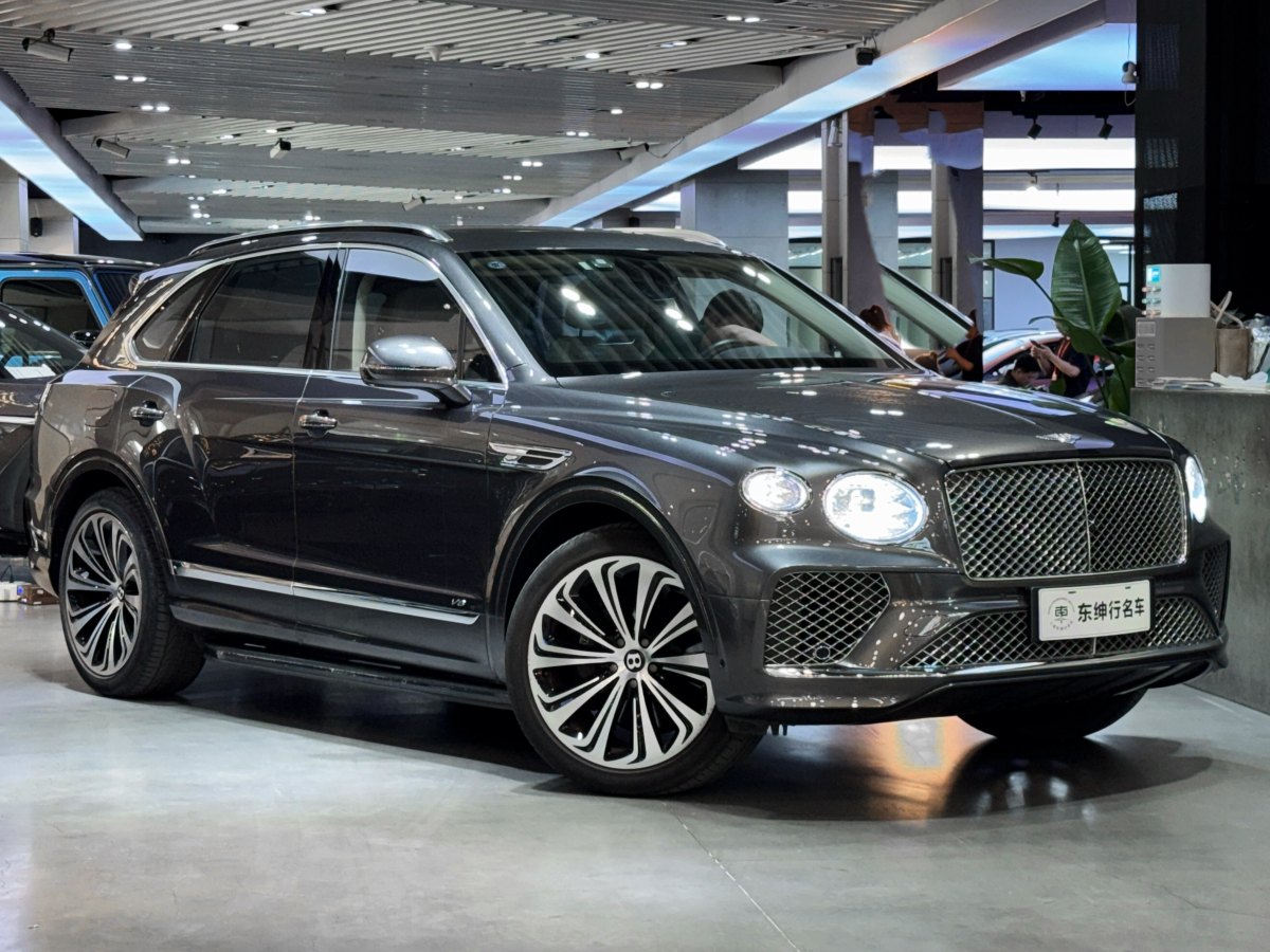 賓利 添越  2021款 4.0T V8圖片