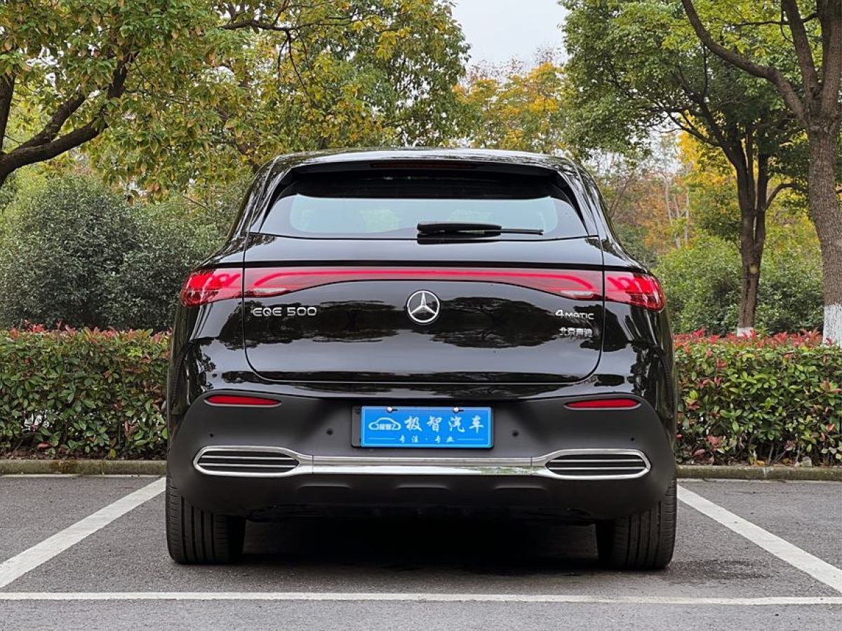 奔馳 奔馳EQE SUV  2023款 350 4MATIC 豪華版圖片