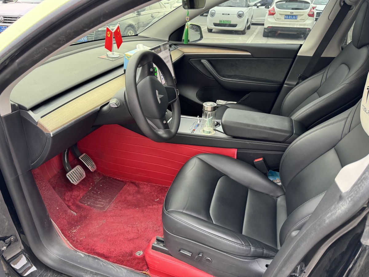 特斯拉 Model 3  2020款 改款 長(zhǎng)續(xù)航后輪驅(qū)動(dòng)版圖片