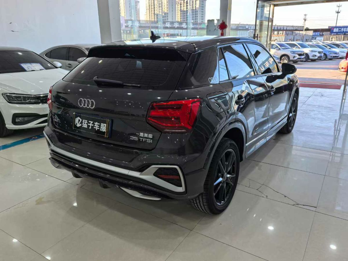 奧迪 奧迪Q3 Sportback  2023款 40 TFSI RS套件燃速型圖片