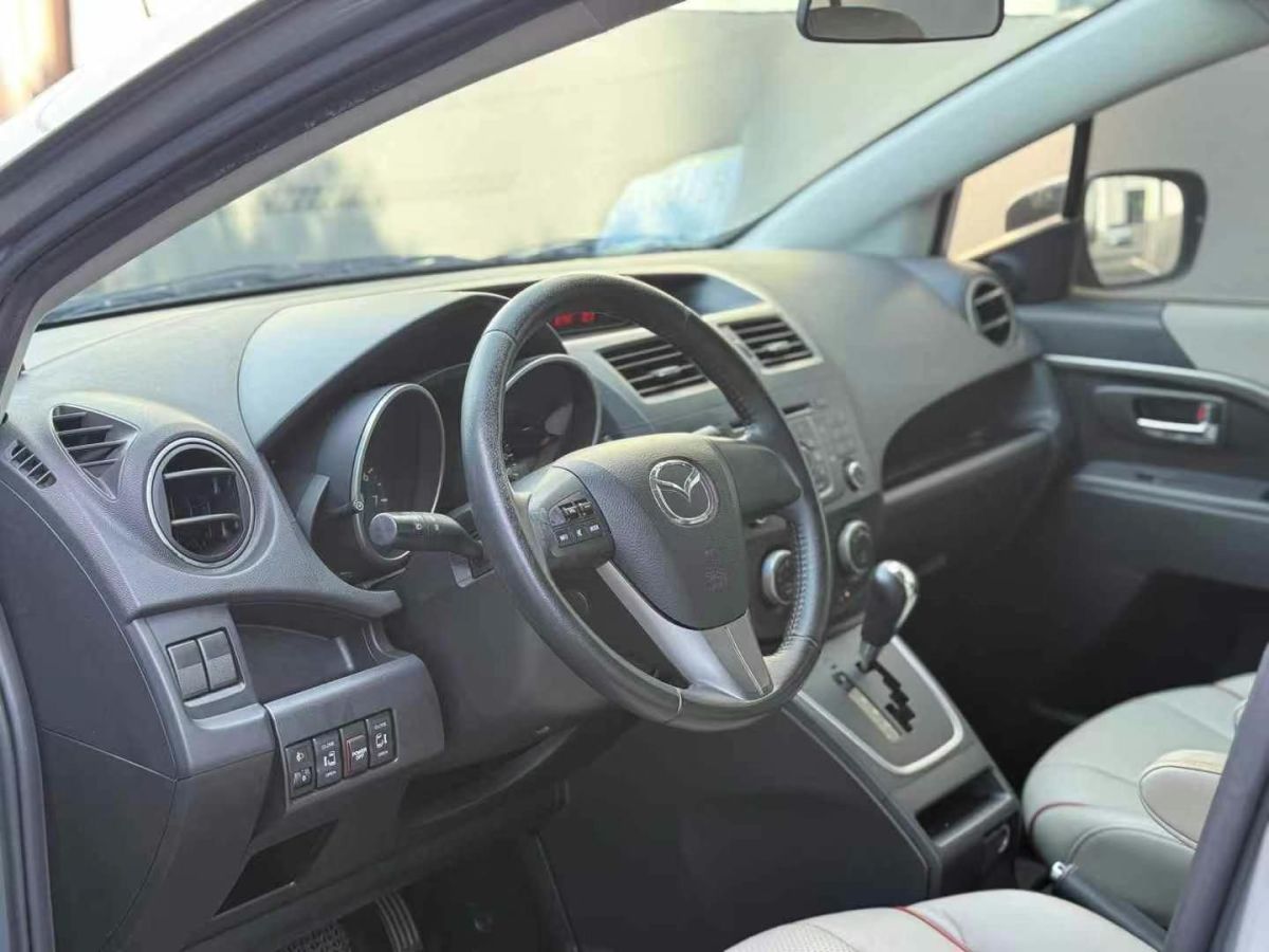 馬自達(dá) 馬自達(dá)5  2011款 2.0L 手動舒適型圖片
