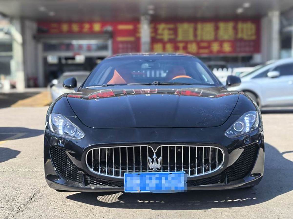 瑪莎拉蒂 GranTurismo  2015款 4.7L MC 百年紀(jì)念版圖片