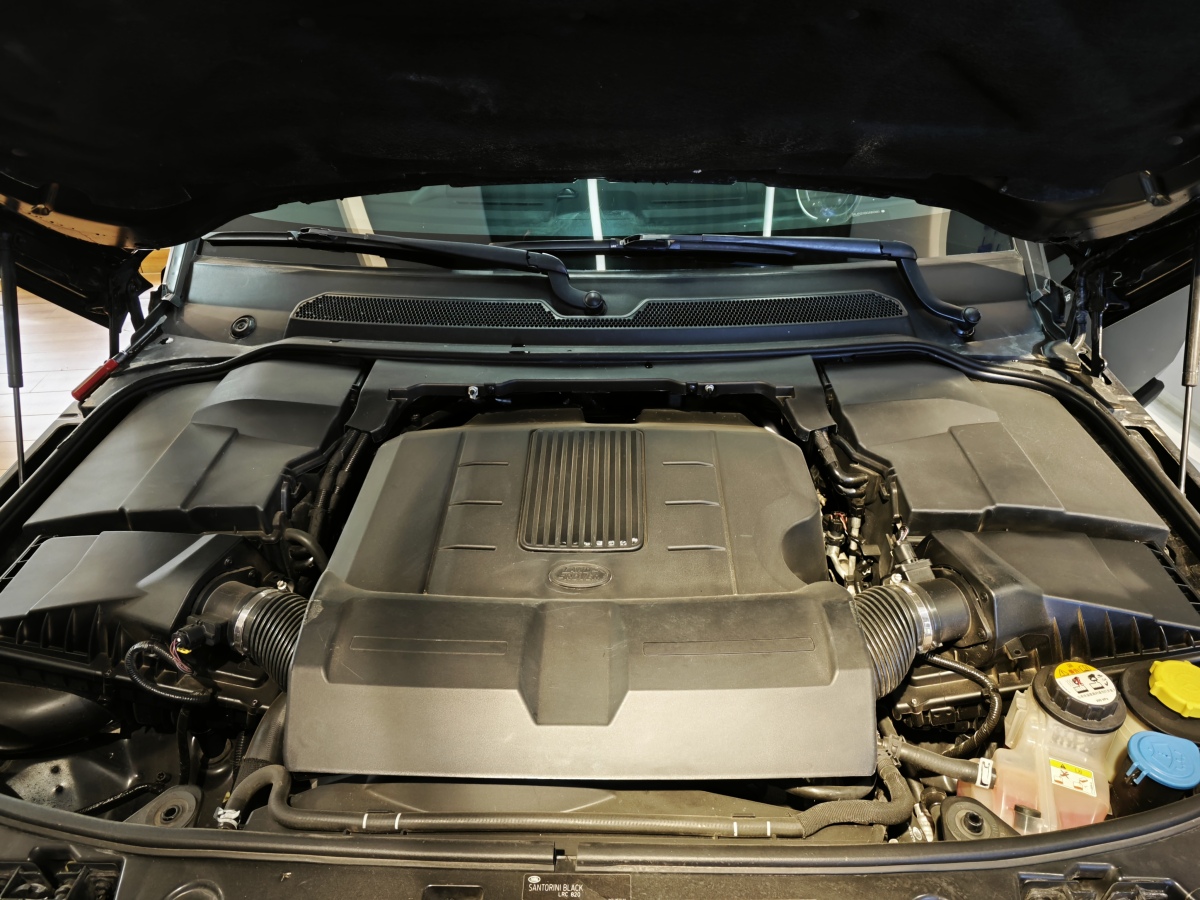 2017年5月路虎 发现  2015款 3.0 V6 SC HSE Luxury
