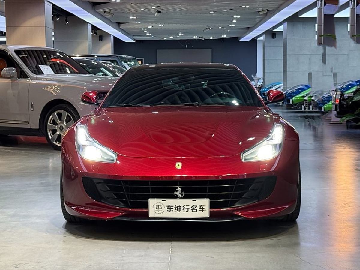 法拉利 GTC4Lusso  2017款 3.9T V8圖片