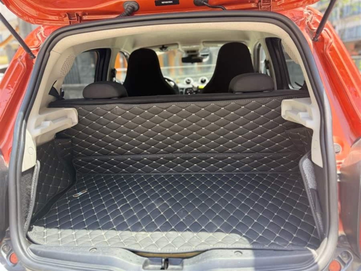 smart forfour  2016款 1.0L 52千瓦靈動版圖片