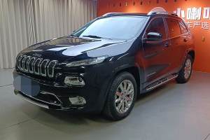 自由光 Jeep 2.4L 優(yōu)越版