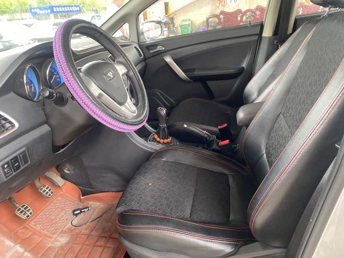 凱翼 C3  2015款 1.5L 手動黃鉆型圖片