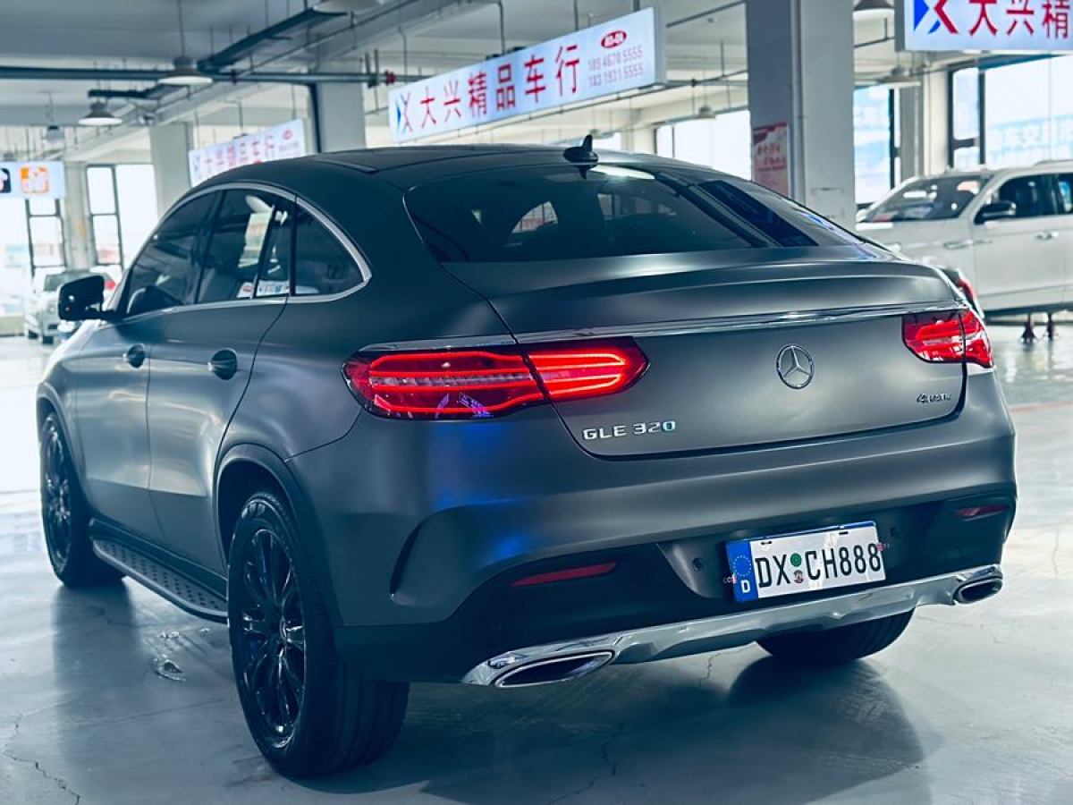 奔馳 奔馳GLE轎跑  2017款 GLE 320 4MATIC 轎跑SUV圖片