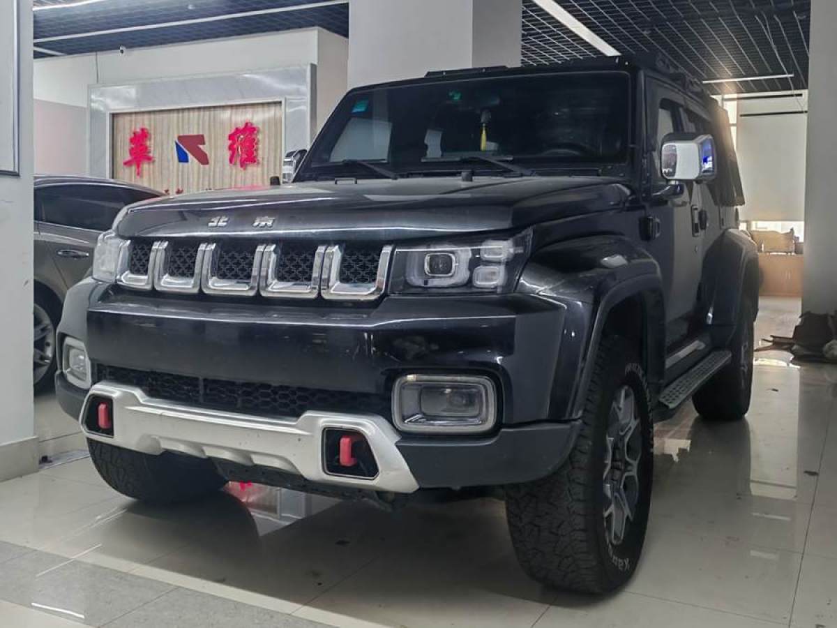 北京 BJ40  2018款 PLUS 2.3T 自動(dòng)四驅(qū)尊享版圖片