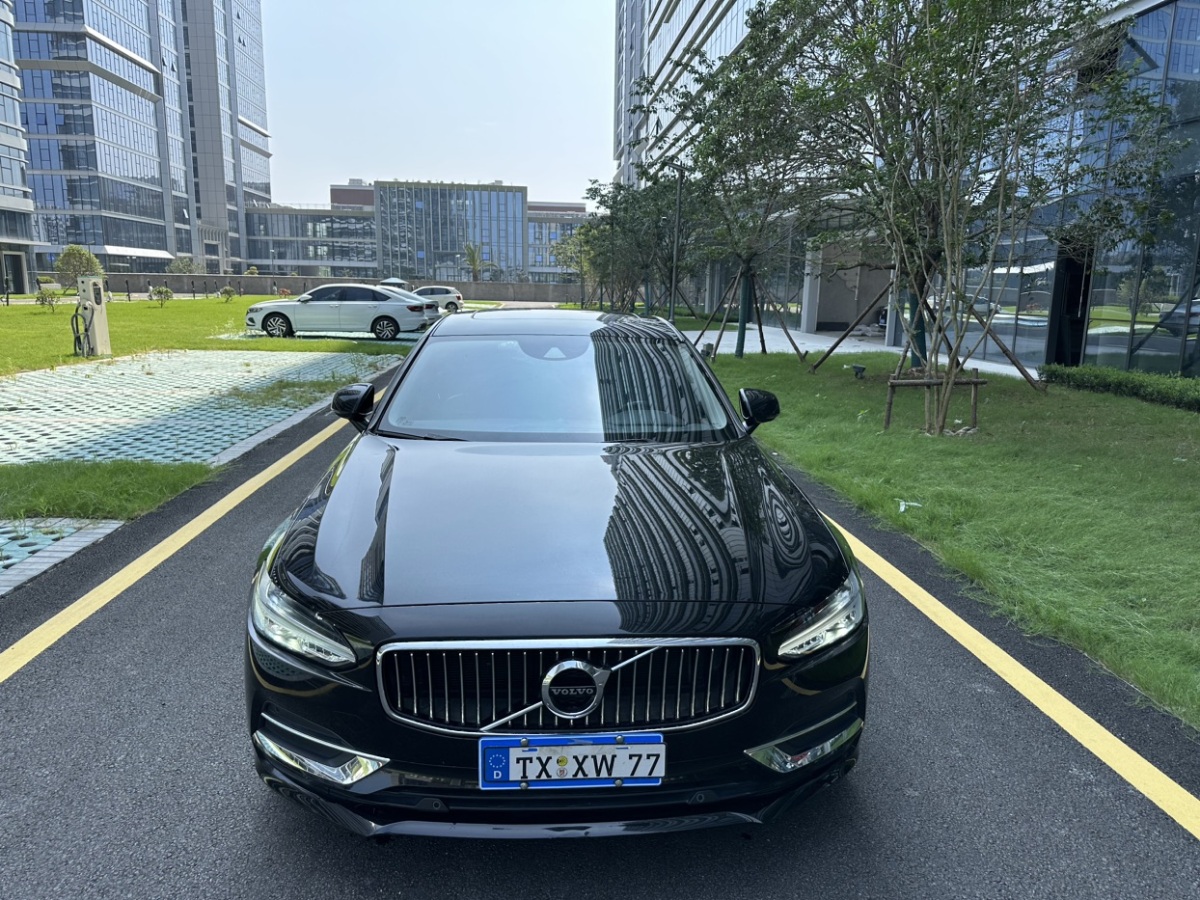 沃尔沃 S90  2019款 T5 智逸版图片