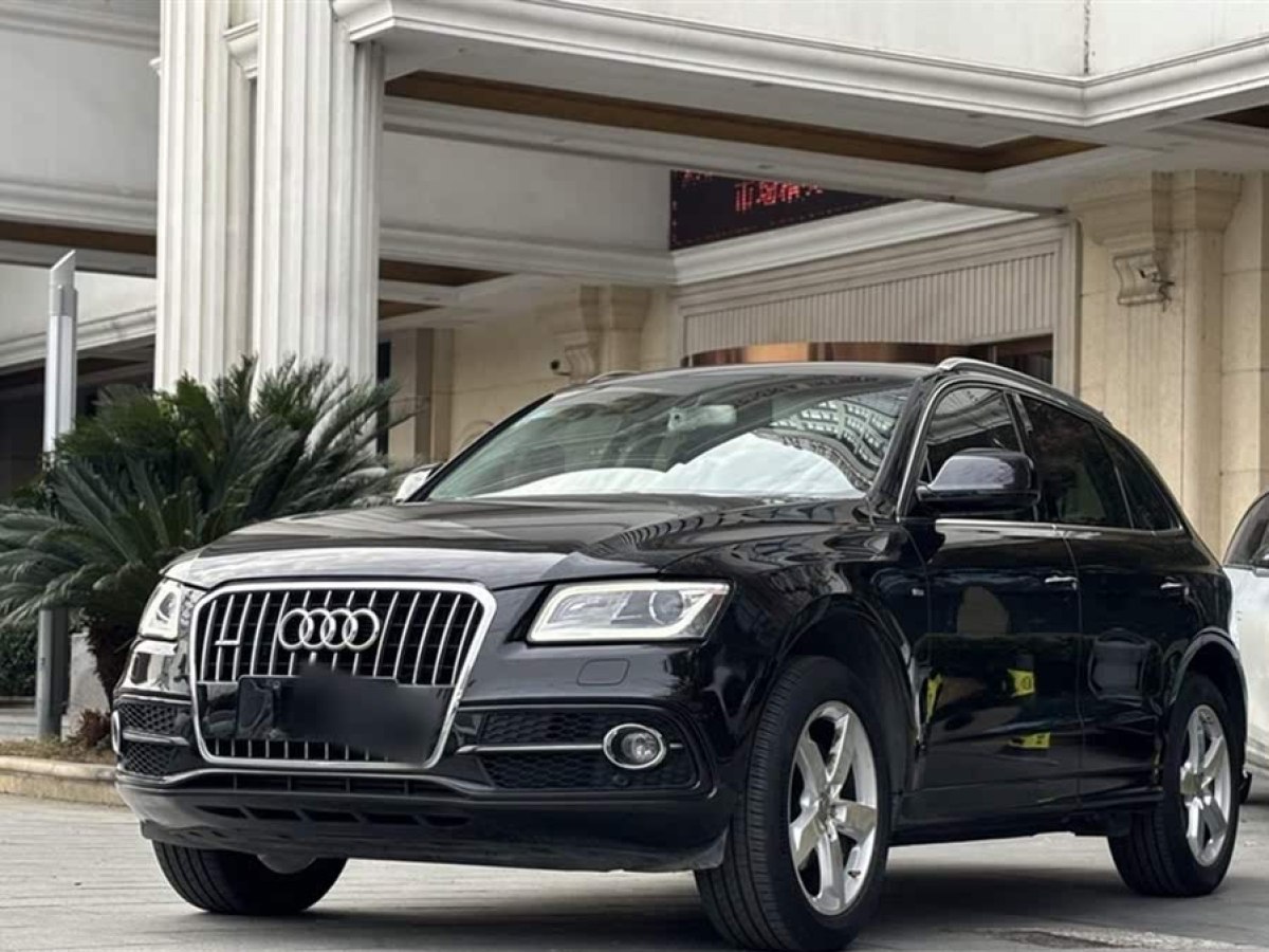 奧迪 奧迪Q5  2017款 40 TFSI 進(jìn)取型圖片