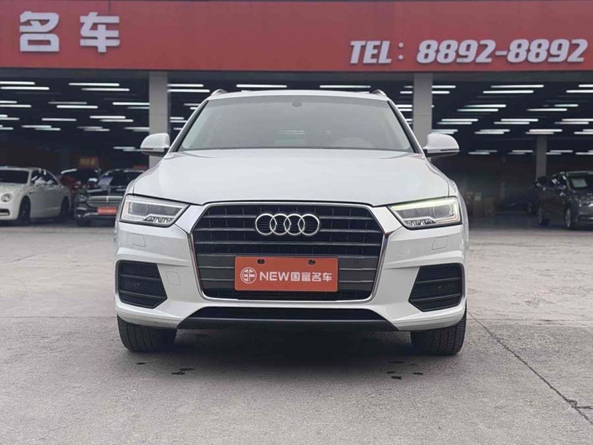 奧迪 奧迪Q3  2017款 40 TFSI quattro 全時(shí)四驅(qū)運(yùn)動(dòng)型圖片