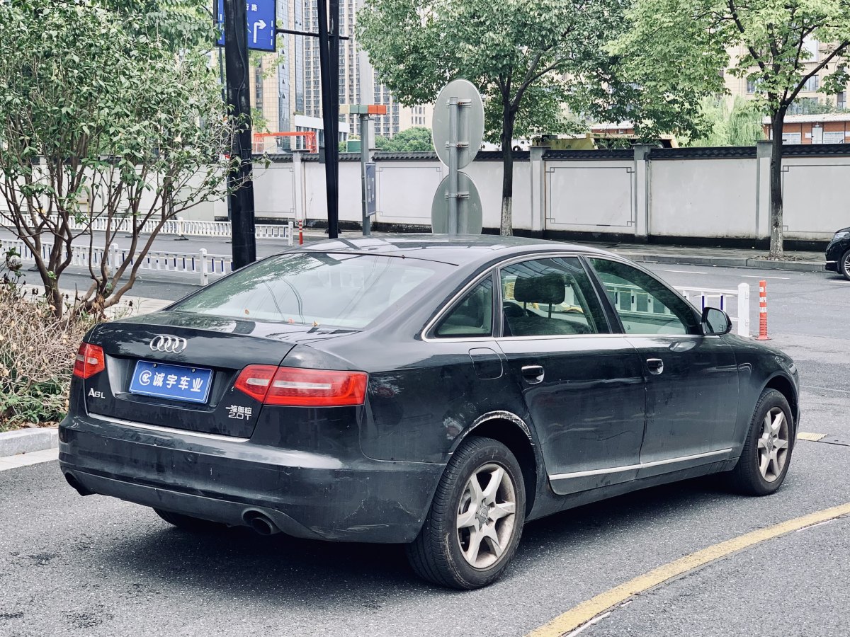 奧迪 奧迪A6L  2011款 A6L 2.0TFSI 標(biāo)準(zhǔn)型圖片