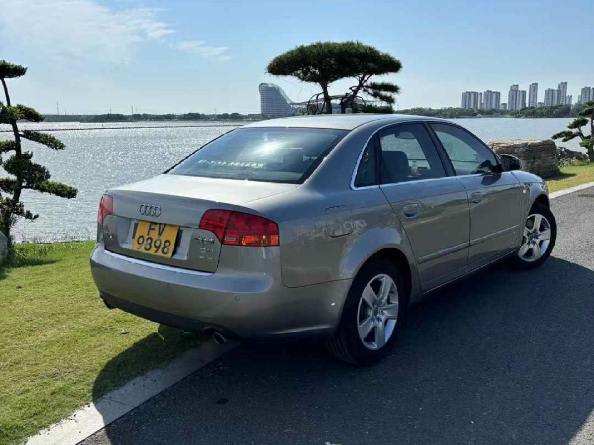 2007年5月奧迪 奧迪A4  2007款 A4 3.0 Quattro旗艦型