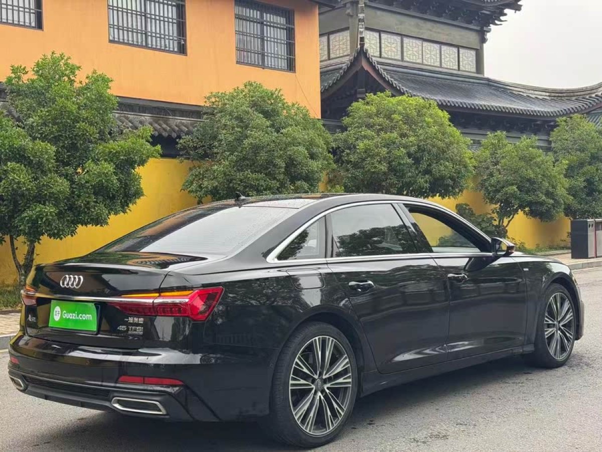 奧迪 奧迪A6L  2019款 45 TFSI quattro 臻選動感型圖片