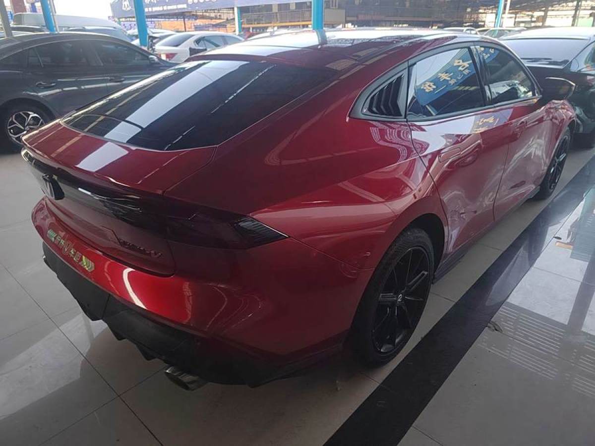 長(zhǎng)安 長(zhǎng)安UNI-V  2022款 1.5T 尊貴型圖片