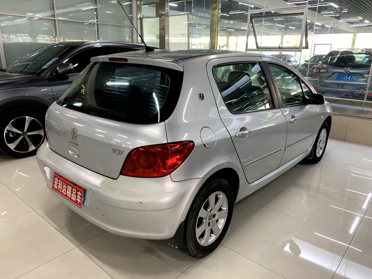 標致 307  2010款 兩廂 1.6L 自動舒適版圖片