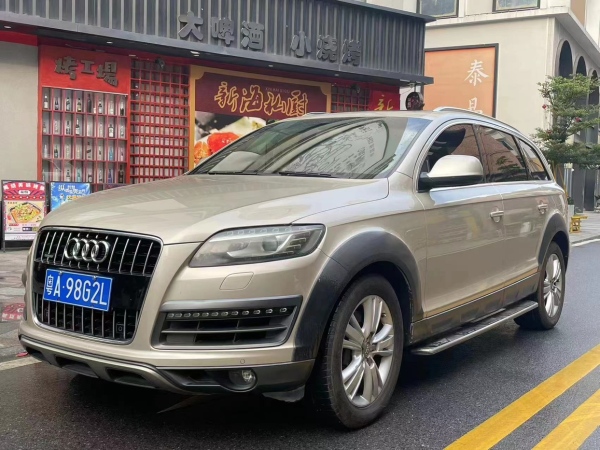 奥迪 奥迪Q7  2012款 3.0 TDI 领先型