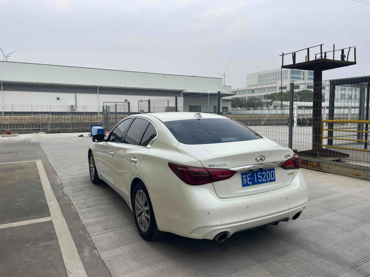 英菲尼迪 Q50L  2018款  2.0T 舒適版 國(guó)VI圖片