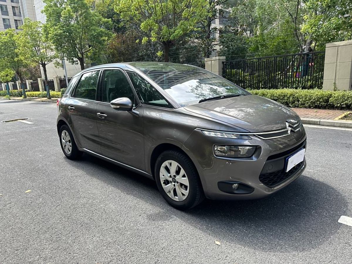 2017年8月雪鐵龍 C4 PICASSO  2015款 1.6T 時(shí)尚型 5座