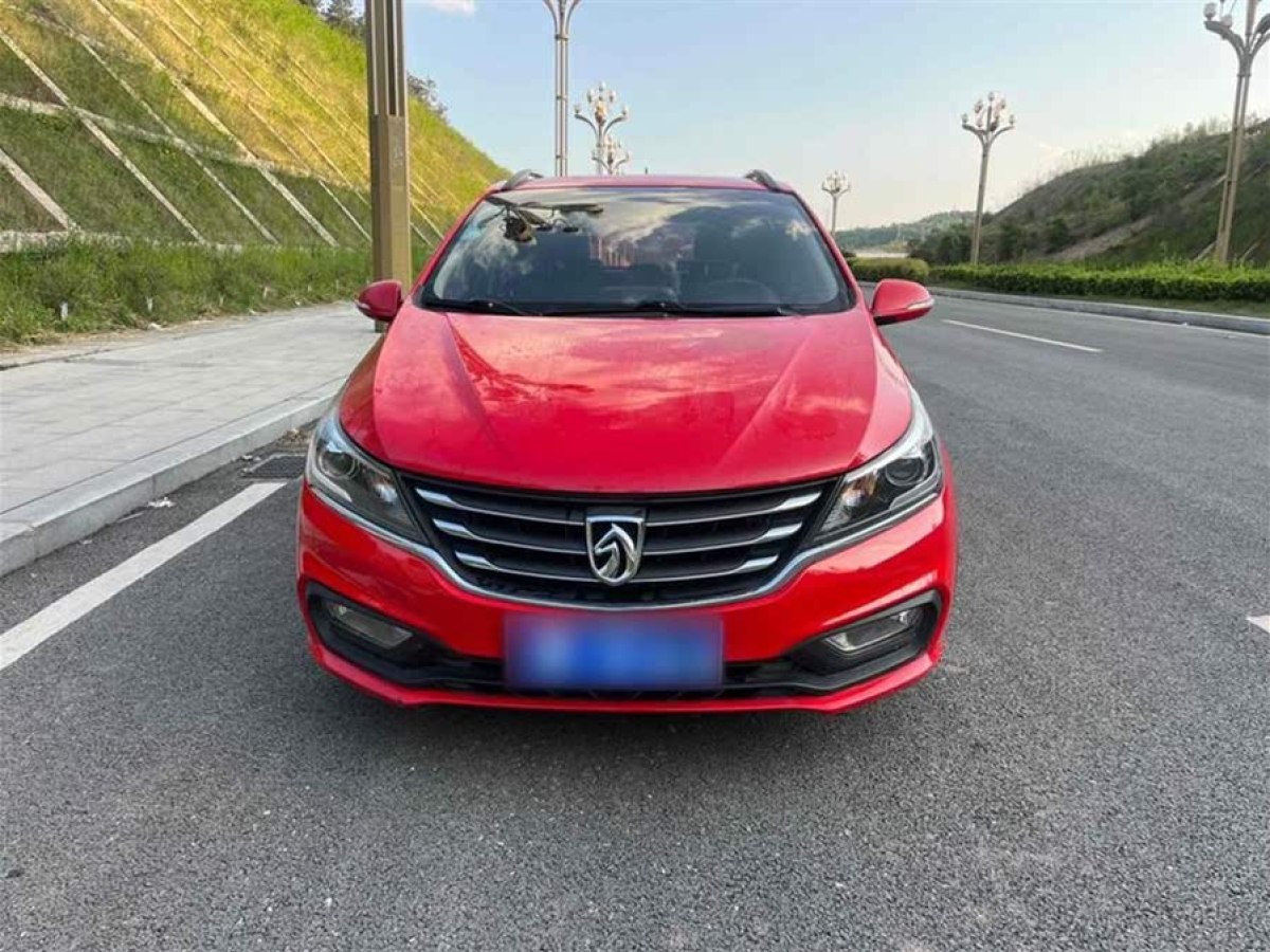 寶駿 310  2017款 1.5L 手動豪華型圖片