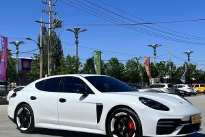 Panamera 保時(shí)捷 Panamera 4 3.6L