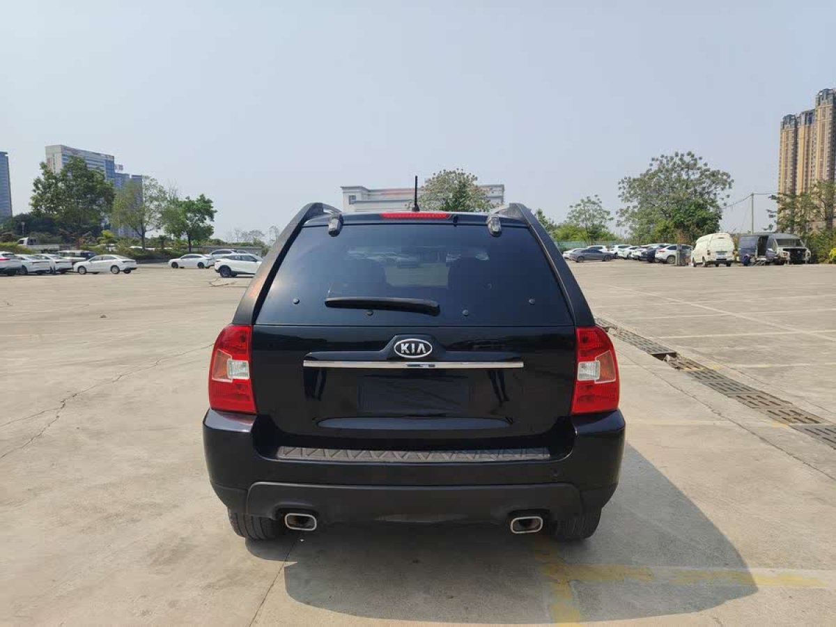 起亞 獅跑  2013款 2.0L 自動兩驅(qū)版GLS圖片