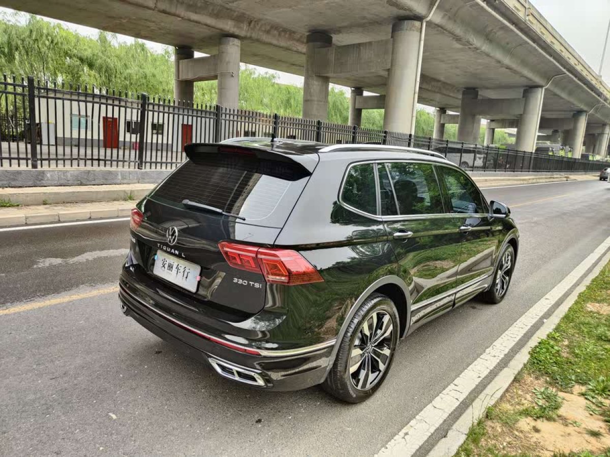 大眾 途觀L  2024款 330TSI 自動(dòng)兩驅(qū)R-Line越享版圖片