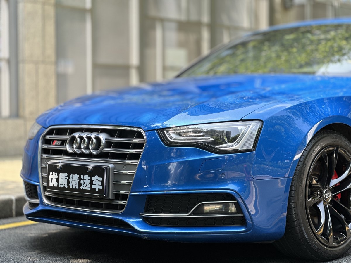 2012年9月奧迪 奧迪S5  2012款 S5 3.0T Sportback