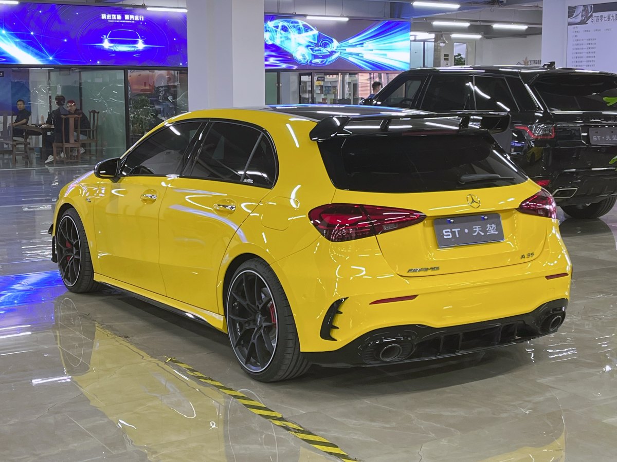 奔馳 奔馳A級AMG  2024款 AMG A 35 4MATIC圖片