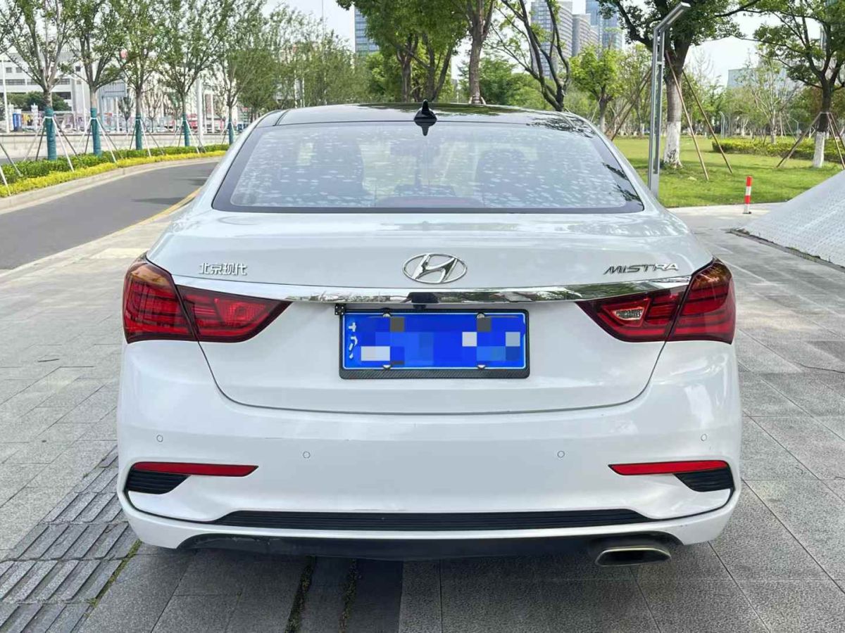 現(xiàn)代 名圖 圖片