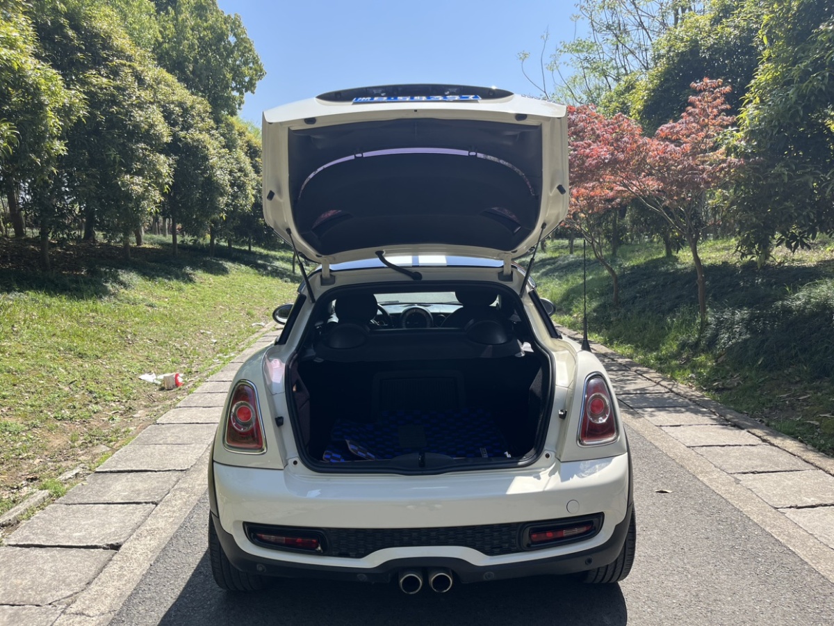 2013年6月MINI COUPE  2012款 1.6T COOPER S