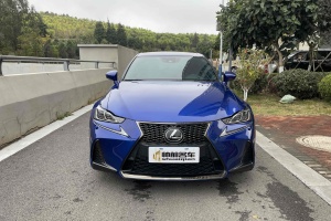 GS 雷克萨斯 300 F SPORT