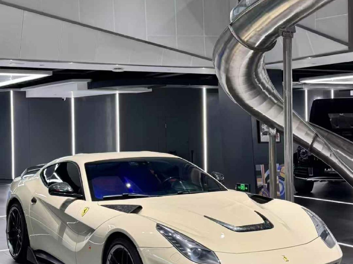 法拉利 458  2013款 4.5L Spider圖片